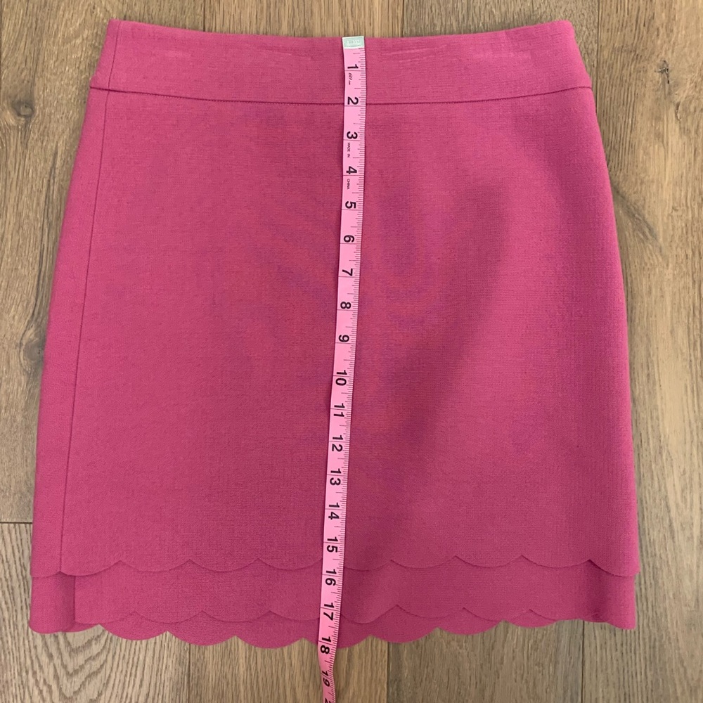 LOFT Pencil skirt with double scalloped hem - Picture 6 of 8